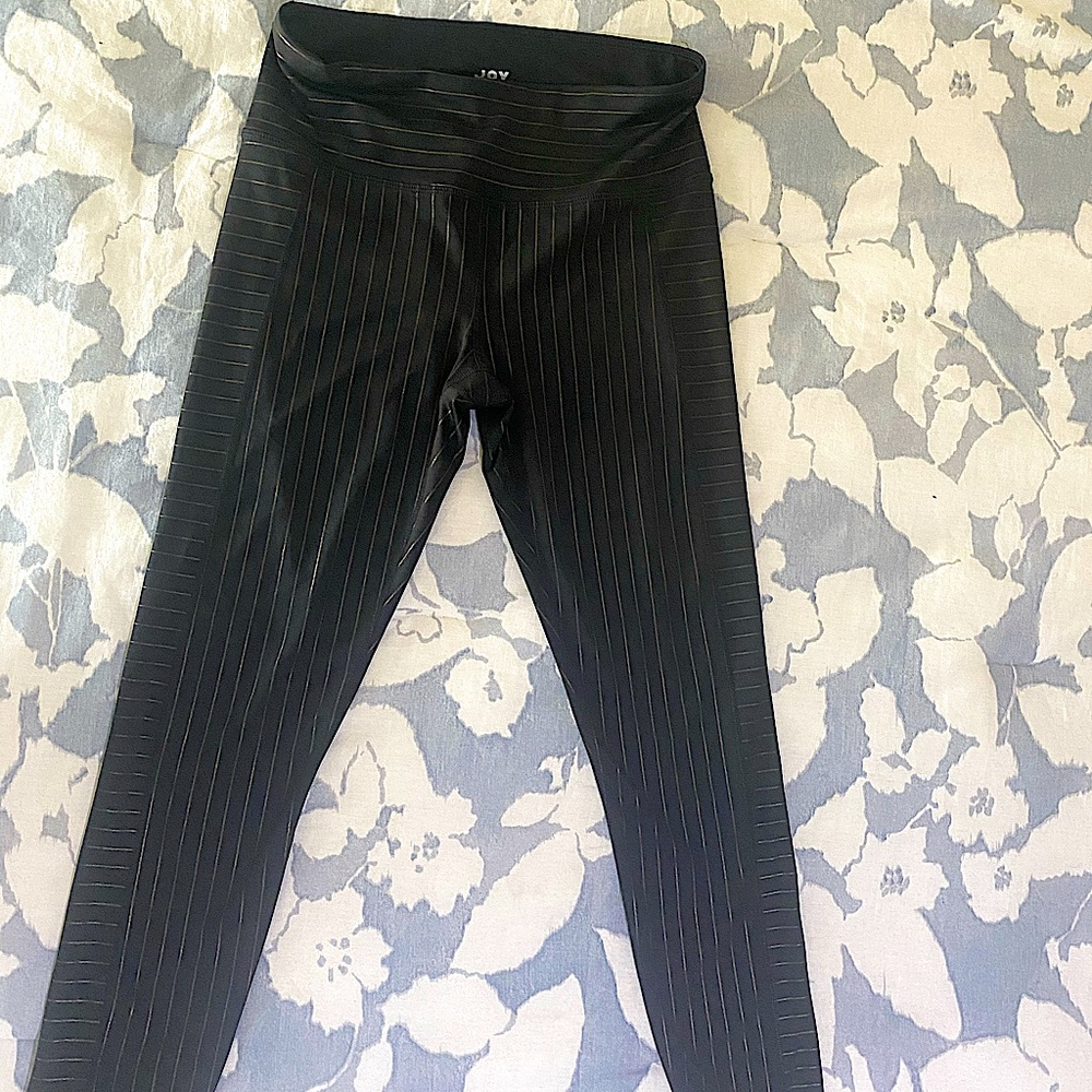 JoyLab black with gold pinstripes leggings Sz M